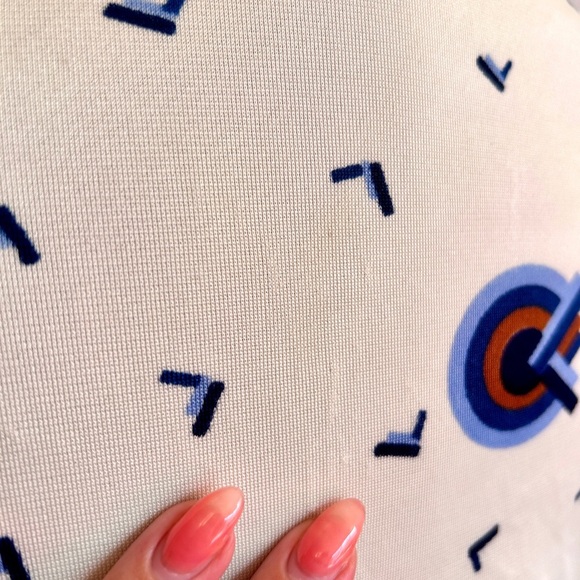 Vintage 1970s Dagger Collar Disco Shirt – Geometric Print Nylon - Picture 3 of 10